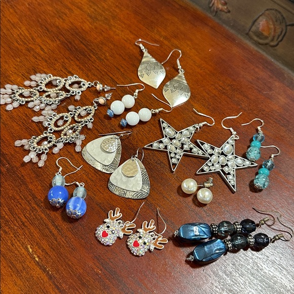 3.  Silver Tone Earring Bundle Ten Pairs - Picture 5 of 5